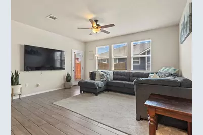 204 Lake Placid Run, Elgin, TX 78621 - Photo 6