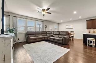 181 Flexus Ln, Liberty Hill, TX 78642 - Photo 6