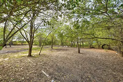 202 Quail Run, Buda, TX 78610 - Photo 2