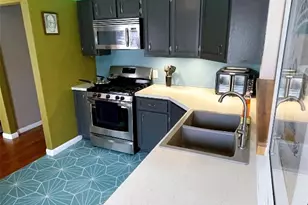 1131 Ebert Ave, Austin, TX 78721 - Photo 6