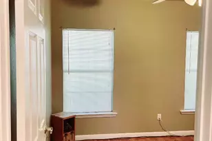 1131 Ebert Ave, Austin, TX 78721 - Photo 10