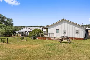 3764 Ranch Road 1623, Blanco, TX 78606 - Photo 20