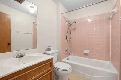 1419 W San Antonio Street, Lockhart, TX 78644 - Photo 20