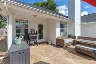 2305 Raintree Path, Round Rock, TX 78664 - Photo 30