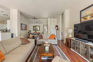 2305 Raintree Path, Round Rock, TX 78664 - Photo 10