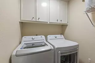 2305 Raintree Path, Round Rock, TX 78664 - Photo 26