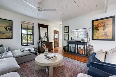 906 E 14th Street #A, Austin, TX 78702 - Photo 6