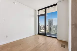 610 Davis St, Austin, TX 78701 - Photo 12