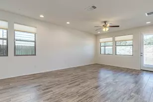 9100 Moonstone Dr, Austin, TX 78729 - Photo 12