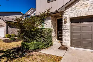 9100 Moonstone Dr, Austin, TX 78729 - Photo 6