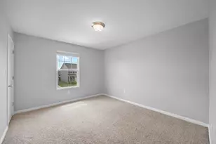 320 Bell Rings Dr, Jarrell, TX 76537 - Photo 18