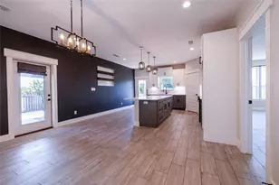 20703 Bonanza St, Lago Vista, TX 78645 - Photo 8