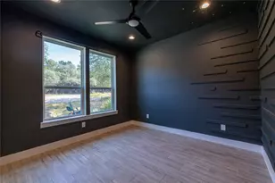 20703 Bonanza St, Lago Vista, TX 78645 - Photo 16