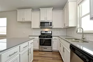 6402 Arden Fls Dr, Austin, TX 78747 - Photo 12