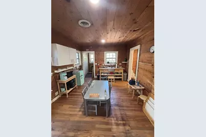 304 E Main Street, Round Rock, TX 78664 - Photo 10