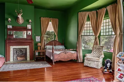 124 N Hamilton Street, Gonzales, TX 78629 - Photo 22