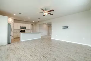 404 Eagle Dr, San Marcos, TX 78666 - Photo 14