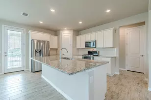 404 Eagle Dr, San Marcos, TX 78666 - Photo 10
