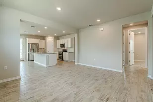 404 Eagle Dr, San Marcos, TX 78666 - Photo 16