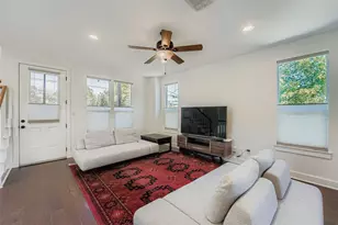 2709 E 13th St, Austin, TX 78702 - Photo 4