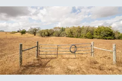 2054 County Road 334, Rockdale, TX 76567 - Photo 4