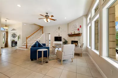 3701 Del Robles Drive, Austin, TX 78727 - Photo 4