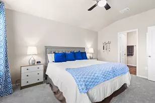 404 Cassandra Dr, Hutto, TX 78634 - Photo 6