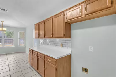 1902 Hollow Tree Boulevard, Round Rock, TX 78681 - Photo 16