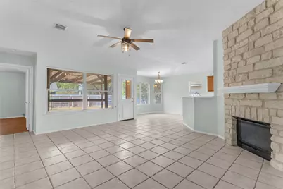 1902 Hollow Tree Boulevard, Round Rock, TX 78681 - Photo 8