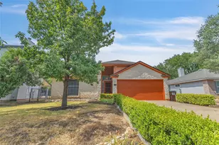 1902 Hollow Tree Blvd, Round Rock, TX 78681 - Photo 2