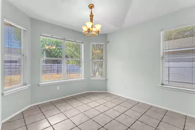 1902 Hollow Tree Boulevard, Round Rock, TX 78681 - Photo 10