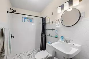907 E 53rd St, Austin, TX 78751 - Photo 14
