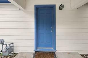 907 E 53rd St, Austin, TX 78751 - Photo 4