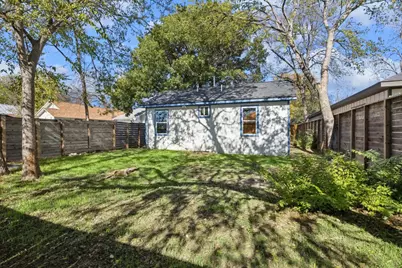 907 E 53rd Street, Austin, TX 78751 - Photo 30