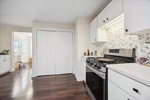 907 E 53rd St, Austin, TX 78751 - Photo 10