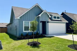 1714 Windsor Blvd, Lockhart, TX 78644 - Photo 4