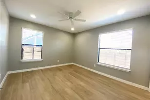 6920 Bethune Ave, Austin, TX 78752 - Photo 16