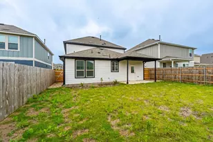 1520 Holly Lk Dr, Leander, TX 78641 - Photo 32