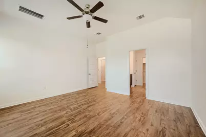 6000 Gerard Drive, Austin, TX 78744 - Photo 16