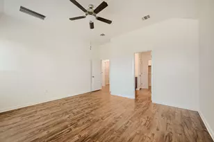 6000 Gerard Dr, Austin, TX 78744 - Photo 16