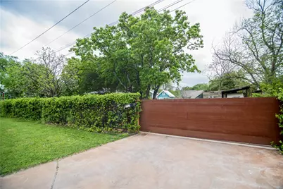 2713 Sweeney Lane, Austin, TX 78723 - Photo 2