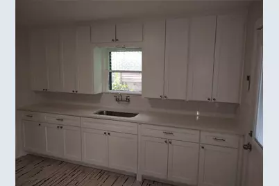 11701 Shoshone Drive, Austin, TX 78759 - Photo 12