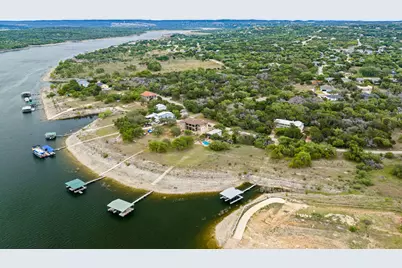 21909 Mockingbird Street, Lago Vista, TX 78645 - Photo 8