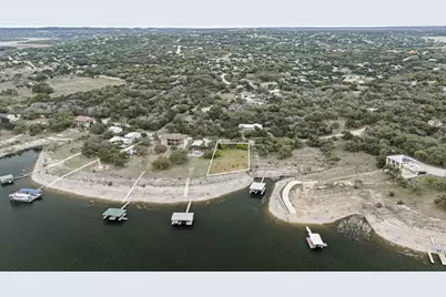 21909 Mockingbird Street, Lago Vista, TX 78645 - Photo 10