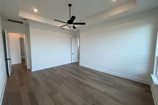 120 Clancy Dr, Liberty Hill, TX 78642 - Photo 12