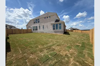 120 Clancy Drive, Liberty Hill, TX 78642 - Photo 32