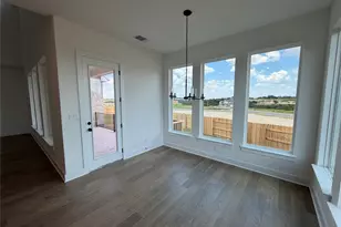 120 Clancy Dr, Liberty Hill, TX 78642 - Photo 6