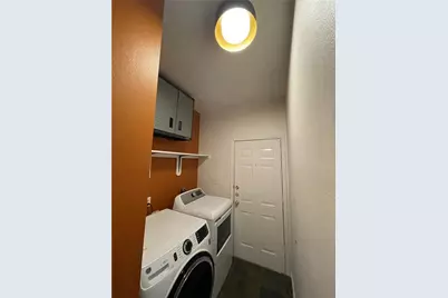 2007 E 10th Street #A, Austin, TX 78702 - Photo 18