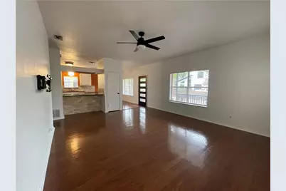 2007 E 10th Street #A, Austin, TX 78702 - Photo 10