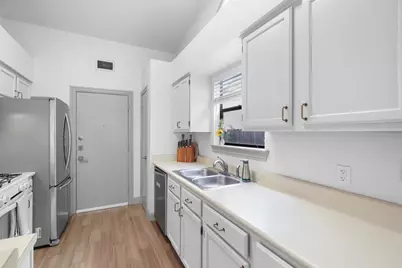 7912 Tiffany Drive, Austin, TX 78749 - Photo 8